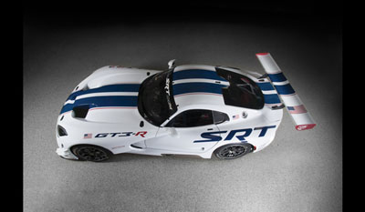 Chrysler Group - SRT Viper GT3-R 2014 side